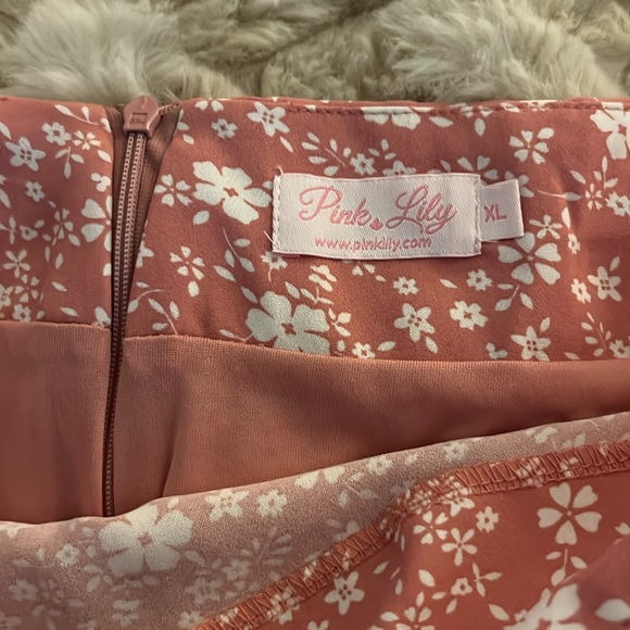 Pink Lily Two Piece Set - Picture 3 of 6